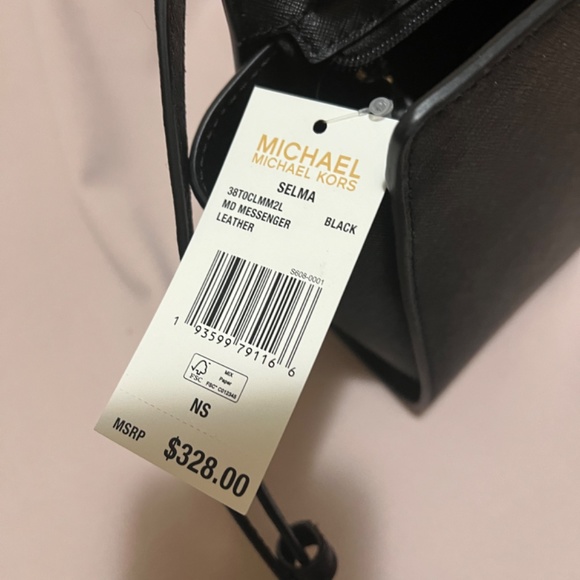 Michael Kors Purse - Picture 4 of 5